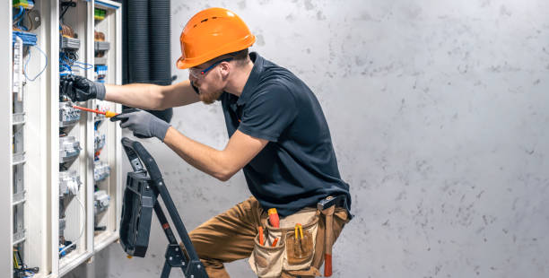Best Affordable Emergency Electrician  in Hansen, ID